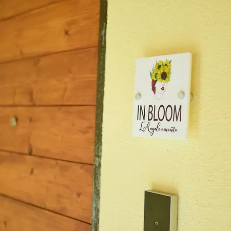 In Bloom Room B&B-2