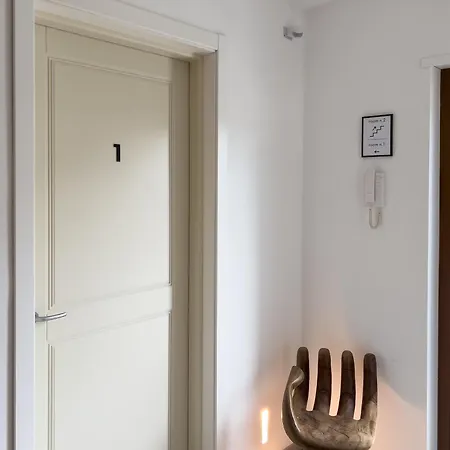 Wolf House Bnb-3