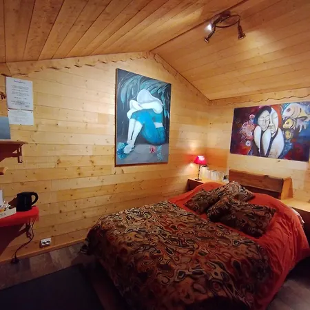 Les Toits Rouges - Le luxe de la simplicité au bout du sentier-2
