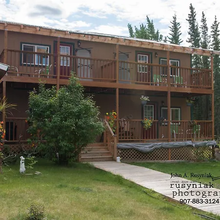 A Hyde Away Inn B&B-2