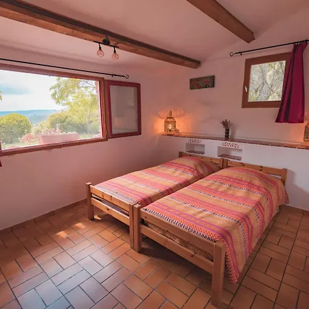Chambres d'hôtes Gîte Saint Roch-3