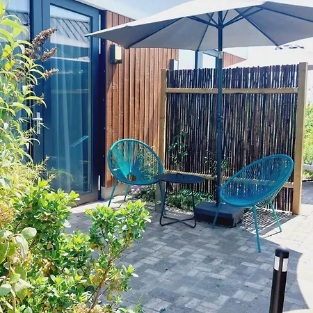 Luxury Suites Oosterwold-3