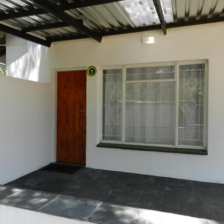 President Paul Kruger Guest Lodge-3