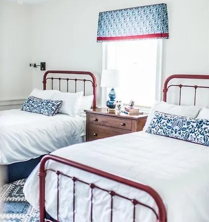 Marriott Ranch Bed And Breakfast-2