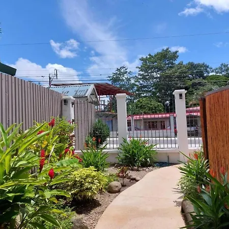 La Fortuna Lodge By Treebu Hotels-3