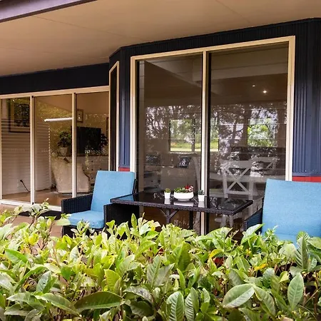 Lake Russell Lakeside Retreat-2
