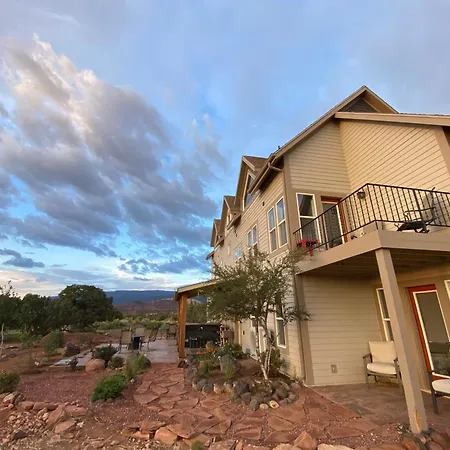 Skyridge Inn-2