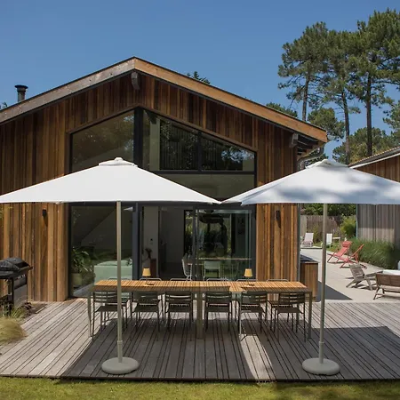 Salty Woods Lodge, Chambre D'Hotes-3