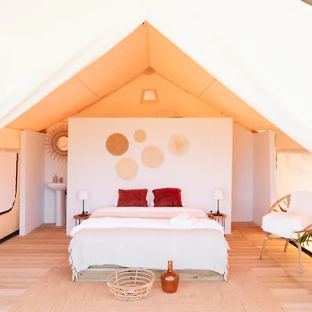 Dreamsea Surf Guest House-2