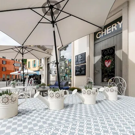 Chery Bed & Breakfast-3
