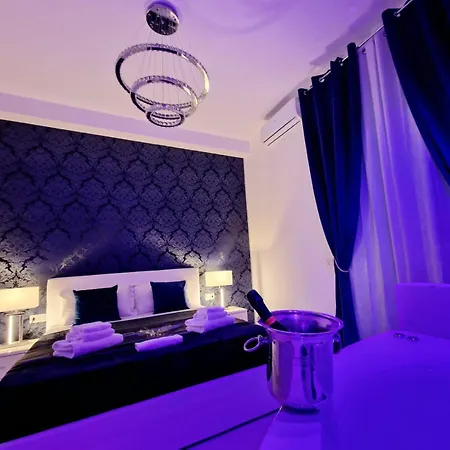 Maschio Angioino Suite-2