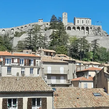 Les Mirabelles Chambres D'Hotes-2