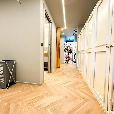 Loft 33-2