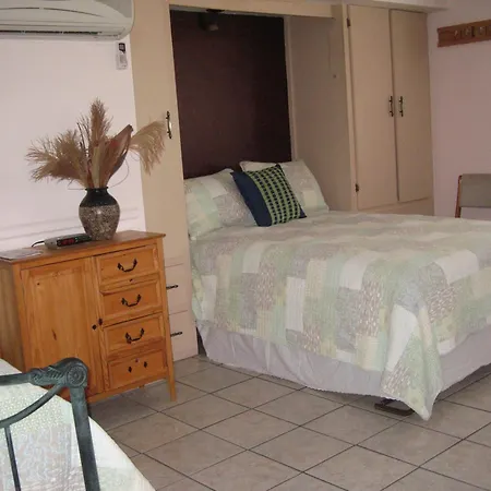 Mon Ami Bed And Breakfast-3