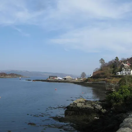 Knap Guest House-2