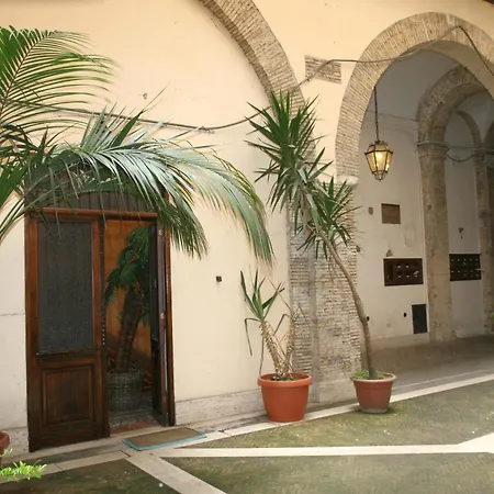 Navona Gallery Suites-2