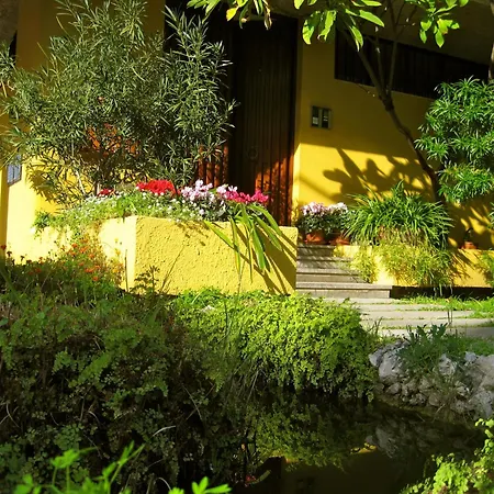 Lirma B&B-3