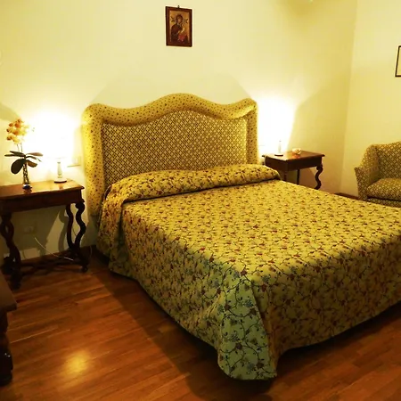 Il Campanile Suites-3