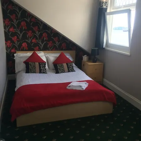 Broom Lodge-2