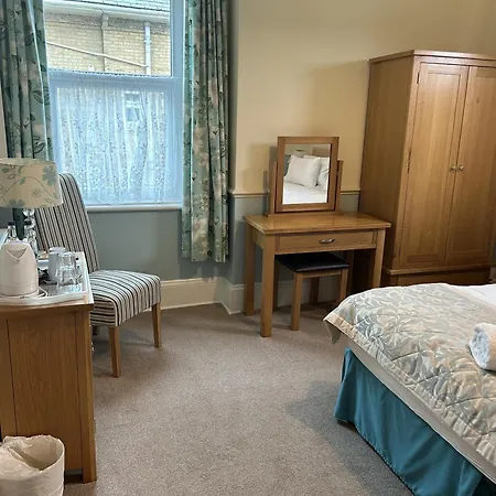 Harbour Lights Guest House Room Only-2