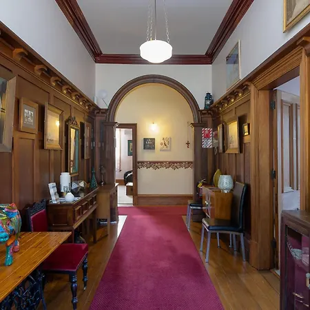 Collingwood Manor-2
