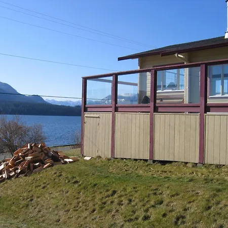 Alert Bay Lodge-2