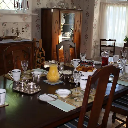 Belgravia B&B-3