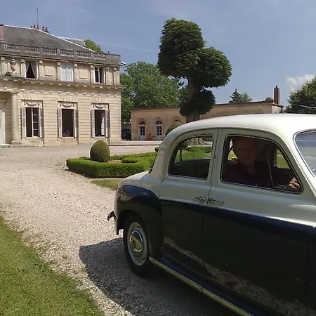 Le Chateau De Bressey & Son Orangerie-3
