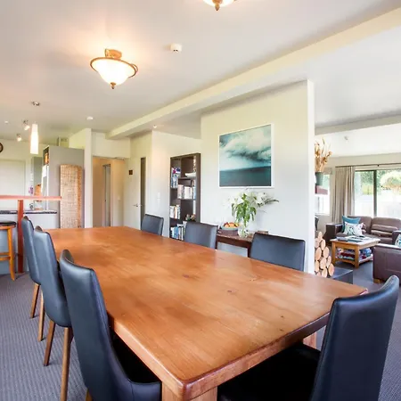 Manuka Lodge B&B-3