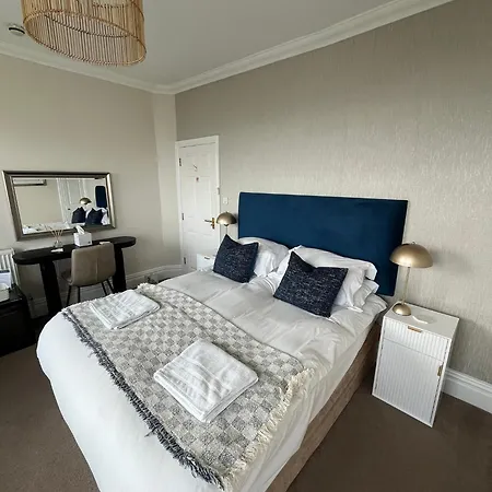 Tides Reach Guest House-2