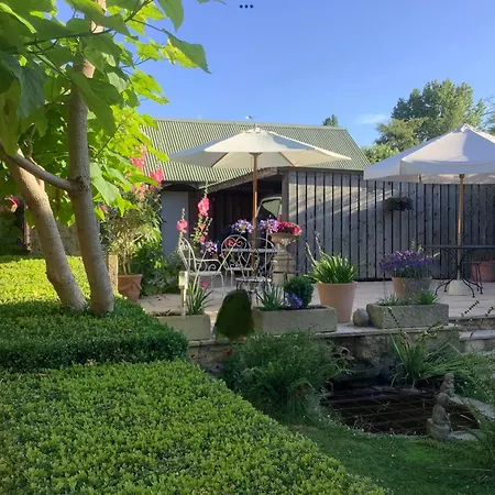 Holly House-3