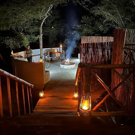 Kholiwe On Kruger Lodge & Safaris-2