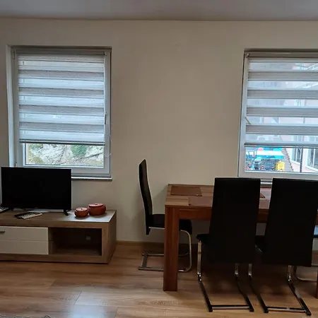 Rose Apartment-3