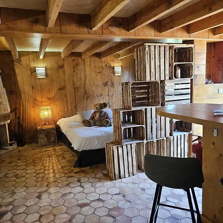 Au Refuge Des 3 Ours - Chambres d'hôtes et cabanes-3