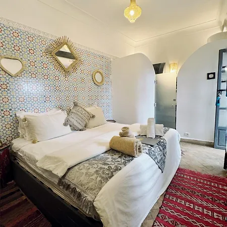 Riad Of The Light-2