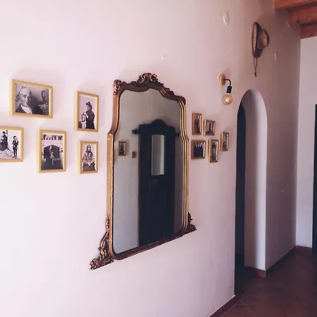 Tobia'S House B&B-3