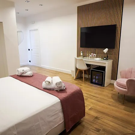 Luxury Room-3