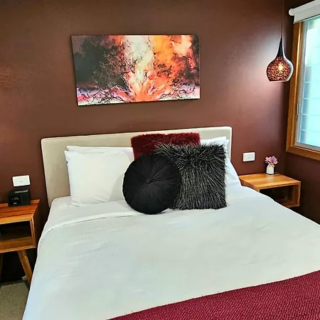 Tuckers Lane Boutique Accommodation-2