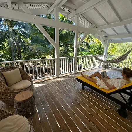 Le Coconut Lodge-2