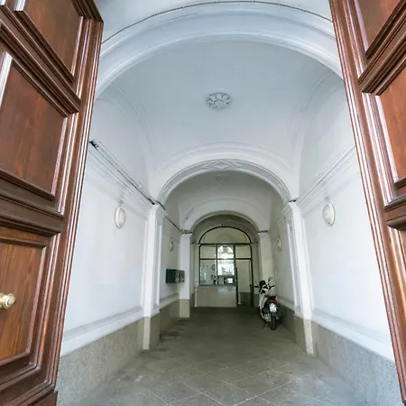 Napoli Factory Guest House-3