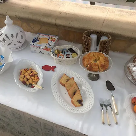 B&B Pesciolino Rosso-2
