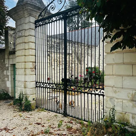 Château de la Thibaudière Bois Savary - Chambre familiale du Roi-3