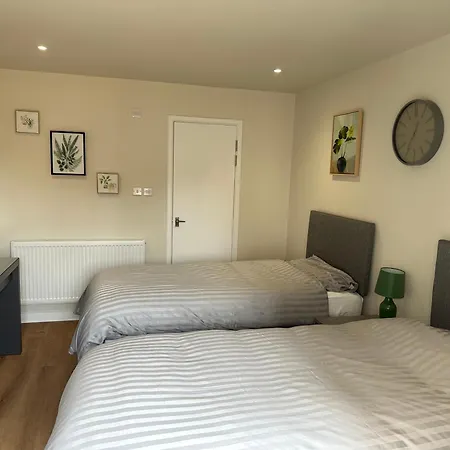 Cedarwood B&B-2