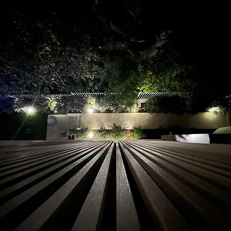 Marina Boutique Rooms-3
