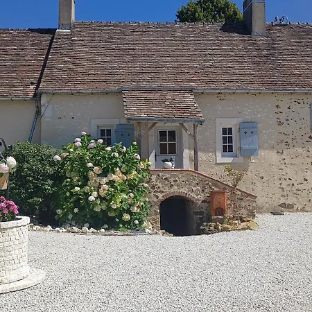 La Petite Maison Dans La Prairie-3
