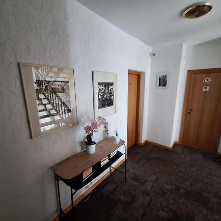 Home B&B-3