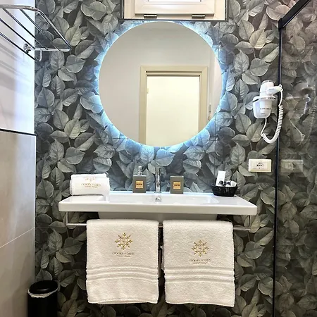 Good Vibes Luxury Rooms-3