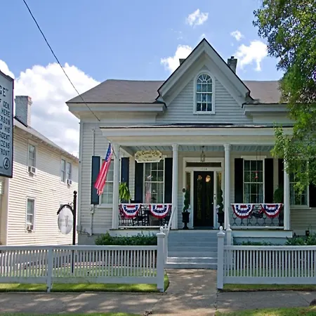 Chesnut Cottage Inn-2