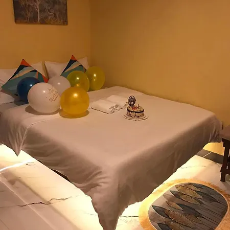 Elmo'S Place-3
