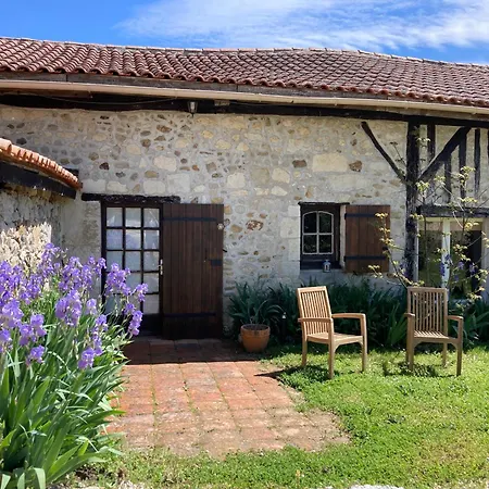 Gîtes du Château de Servanches-2